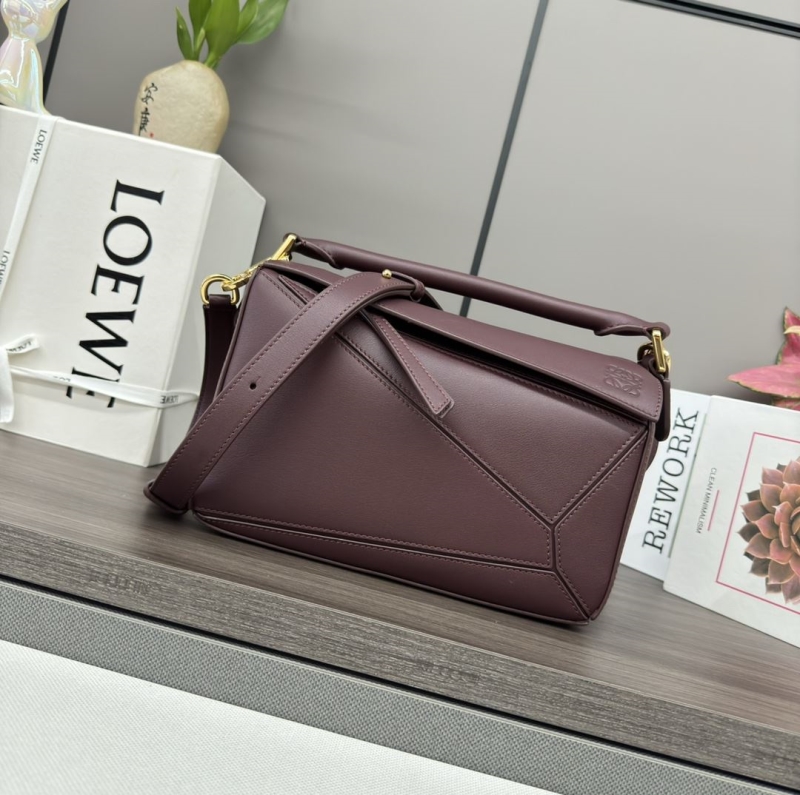l*ew* handle bags